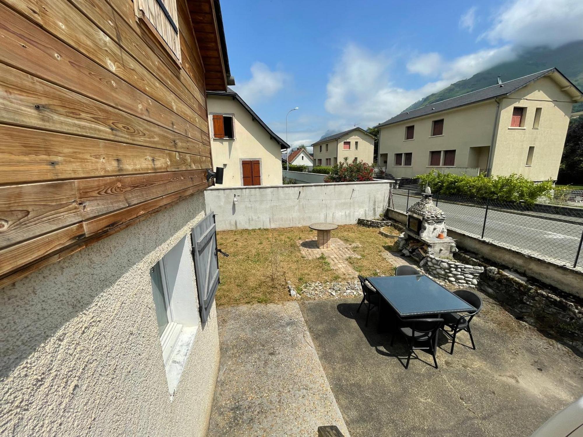 Appartement Cocoon Avec Jardin Et Vue Montagne 라헝스 외부 사진